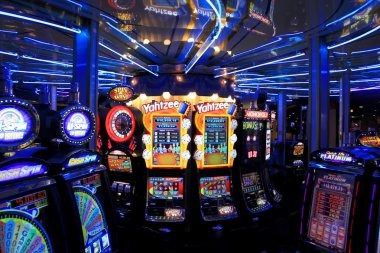 qqqbet app security features: SSL encryption, account verification, and multilingual support